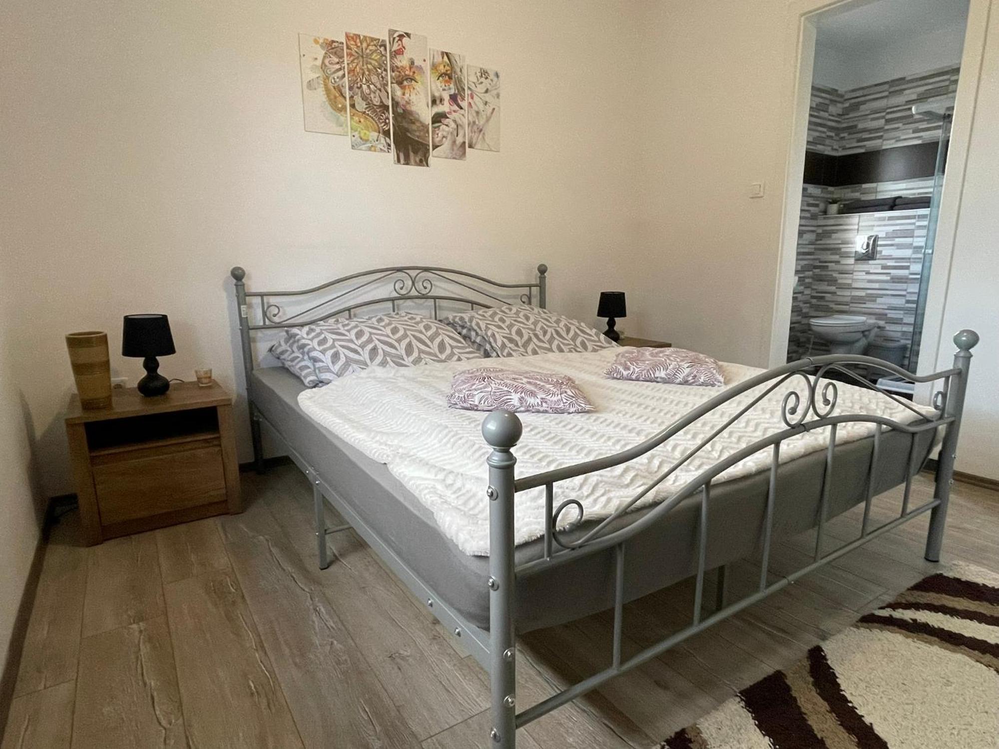 Fullhouse Apartmanhaz Zamárdi Eksteriør billede